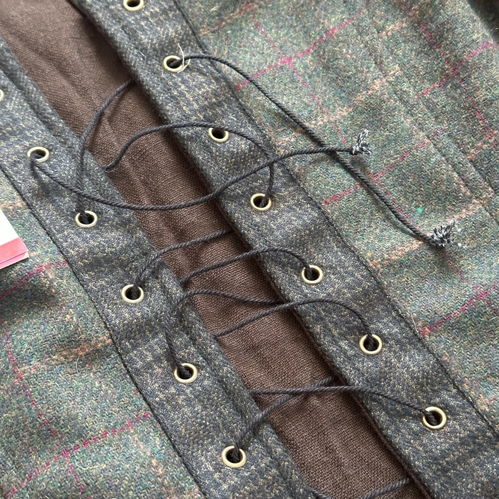 Celtic Fusion Lace-Up Tweed Bodice - Picture 4 of 5